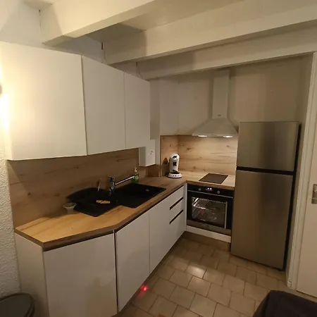 Apartmán Maison Climatisee Au Bord De L'etang De Thau - Avec Piscine *