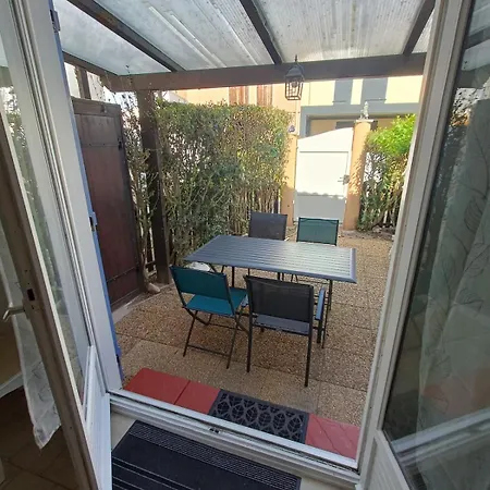Maison Climatisee Au Bord De L'etang De Thau - Avec Piscine Apartmán *